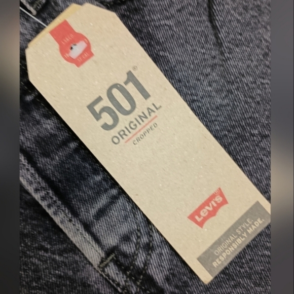 NWT Levi's 501 cropped - Picture 7 of 8